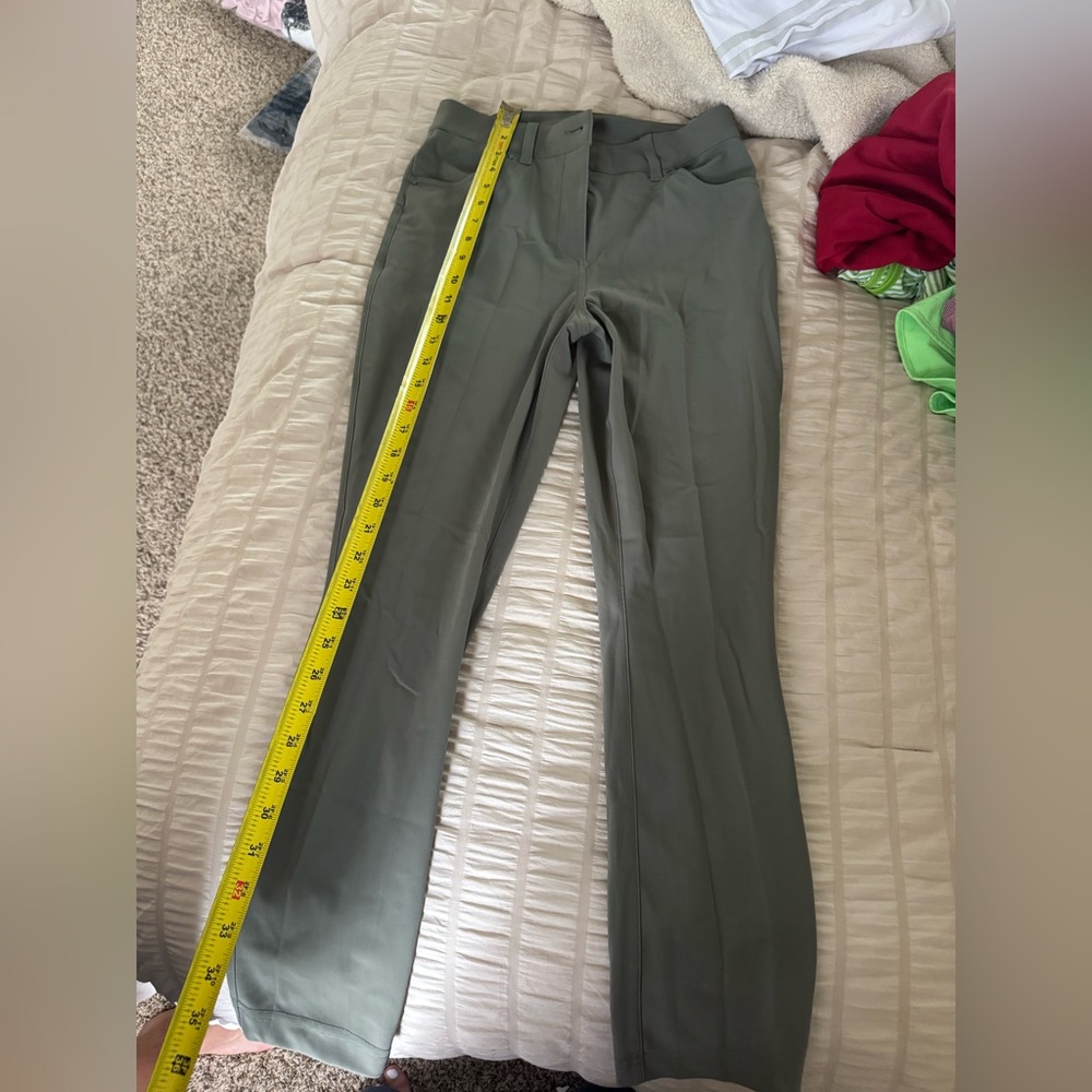 Lululemon Stylish Olive Green Pants